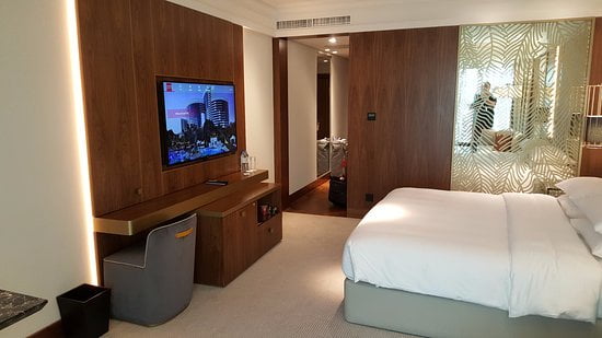 Tras nueve meses San Francisco habilita los hoteles