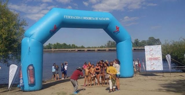 Romina Peralta se subió al podio en el Campeonato Interprovincial de Aguas Abiertas