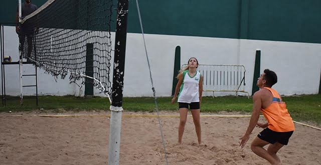 Torneo de Beach Vóley en Devoto