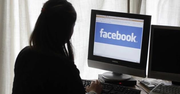 Es funcionaria, acosó a su ex en Facebook y fue multada