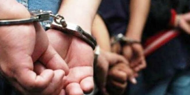 La policía detuvo a dos jóvenes de Córdoba robando en Arroyito