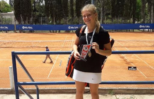 El gran arranque de la tenista Paulina Farchetto
