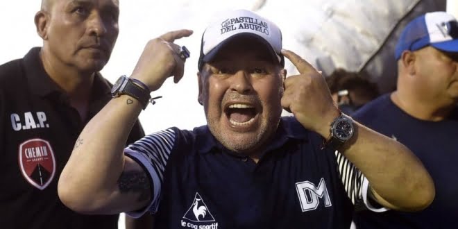 Los nombres que rodean la continuidad de Maradona en Gimnasia