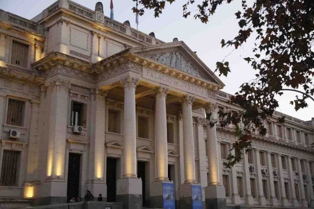 Tribunales I30