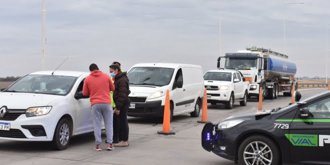 Se endurecen los controles en los accesos a la provincia de Santa Fe