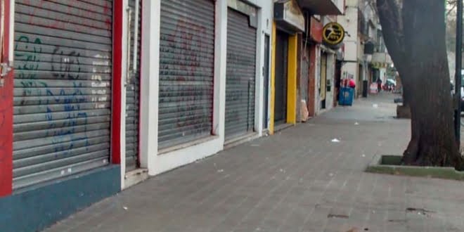 Córdoba: tras 28 meses de caída en las ventas minoristas, empieza a notarse el cierre de comercios