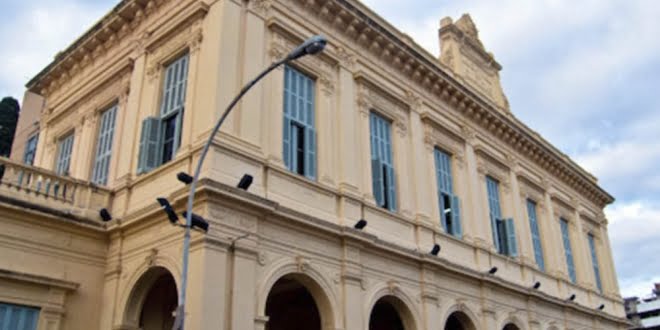 Cierran el Hospital Nacional de Clínicas por un brote de casos de Covid-19
