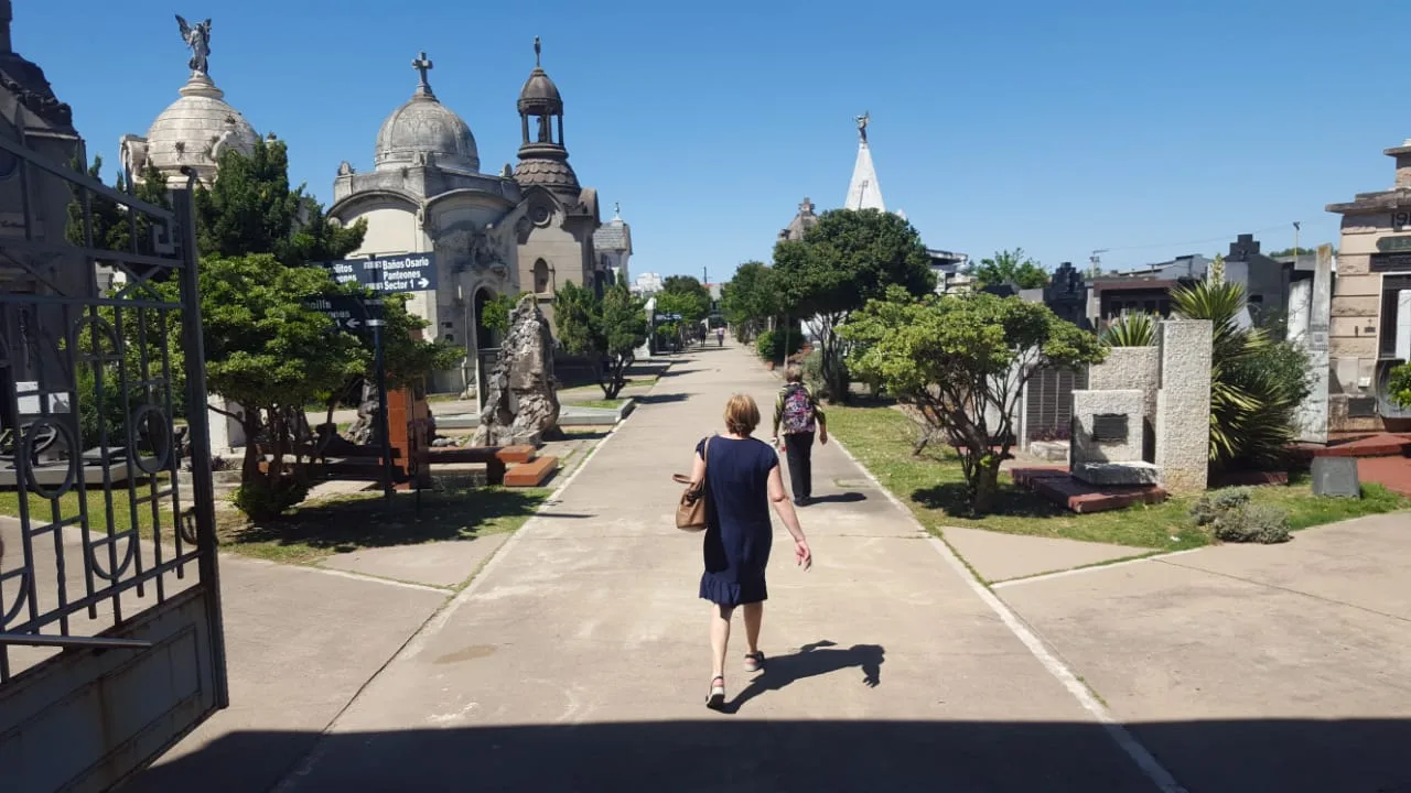 Nueva visita guiada en el Cementerio Municipal
