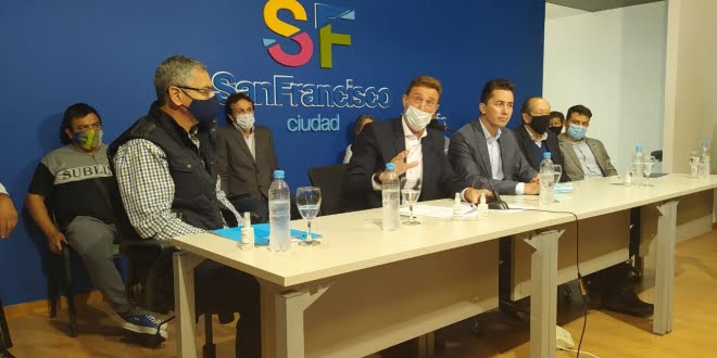 Firmaron los convenios para la realización de cloacas en cuatro barrios de la ciudad