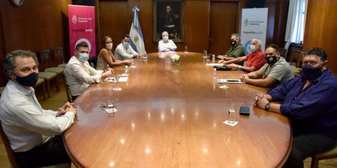 Ginés confirmó a trabajadores del transporte que serán vacunados