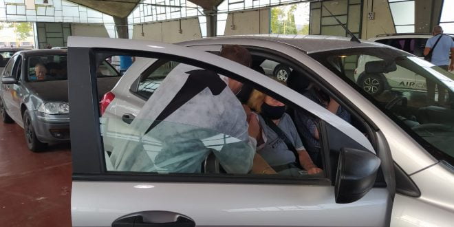 Llegaron más dosis y se vacunarán los adultos mayores convocados para el jueves