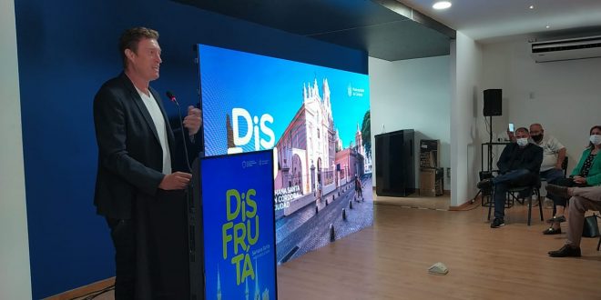 El tour «Disfrutá Semana Santa en Córdoba ciudad» pasó por San Francisco