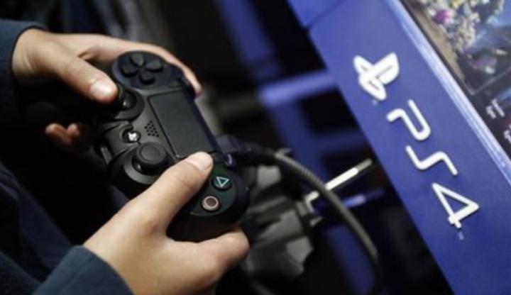 Robaron una play station en una vivienda