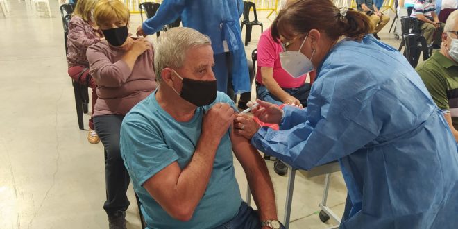  Continua el nuevo operativo de vacunación en el Superdomo