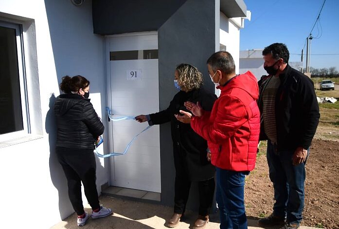 Morteros: entregaron otras dos viviendas del Plan 114