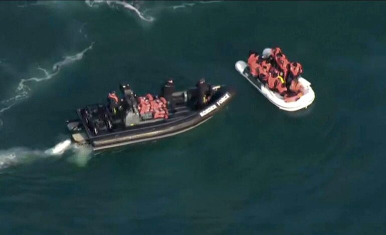 Unas 430 personas cruzaron el Canal de la Mancha con el sueño de vivir en el Reino Unido