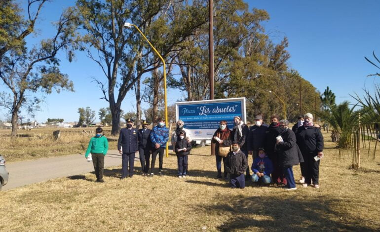 Plaza Los Abuelos, un nuevo espacio verde en homenaje a nuestros adultos mayores