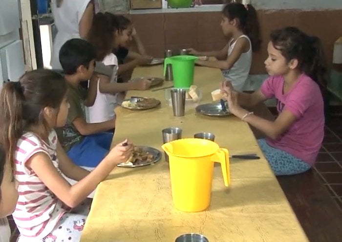 El comedor Belén Casa de Pan comenzó una campaña de recolección de ropa de invierno