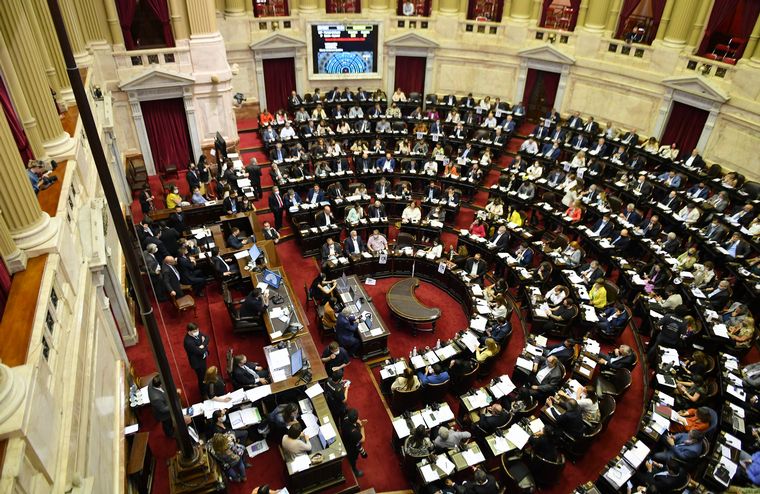 Congreso: juran hoy los nuevos diputados