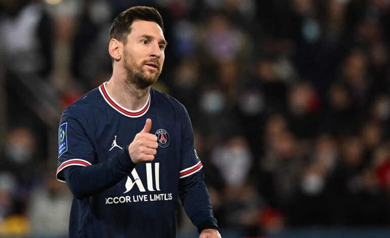  Messi volvió a entrenarse en PSG tras superar el Covid-19