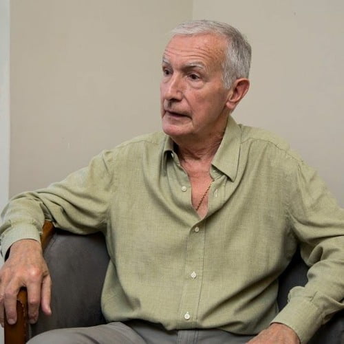 «El problema es que el país gasta más de lo que debería gastar»