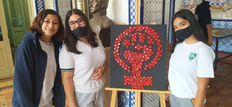 «Las chicas de la ENA mueven el mundo»