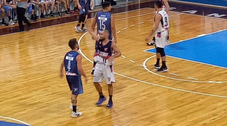El Ceibo recibe a Santa Paula