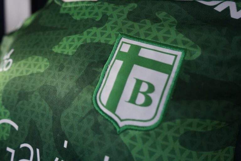 Nueva indumentaria para Club Sportivo Belgrano