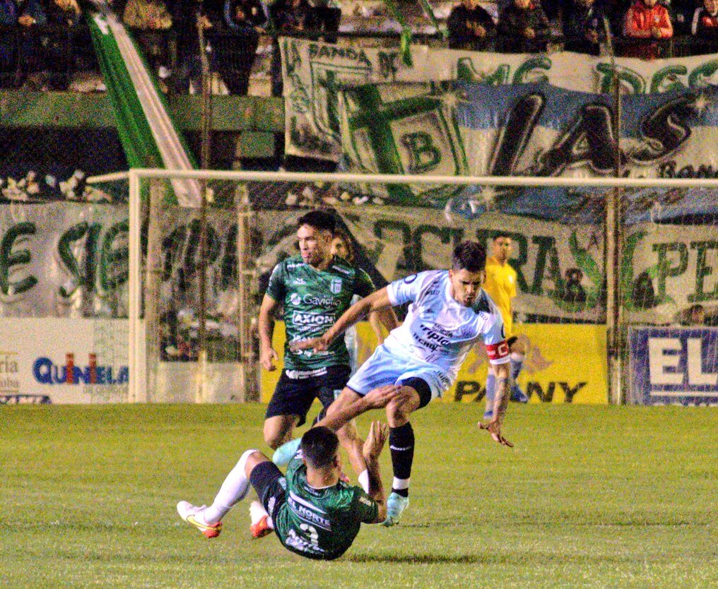 Debut
