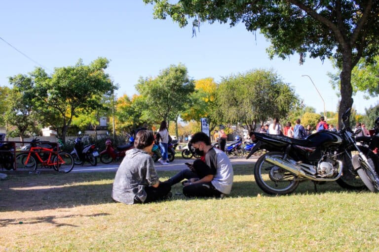 CRES: iniciaron las clases los estudiantes de primer año