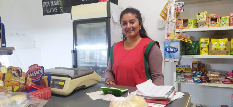 Milena, la comerciante valiente que ahuyentó a un delincuente de su local