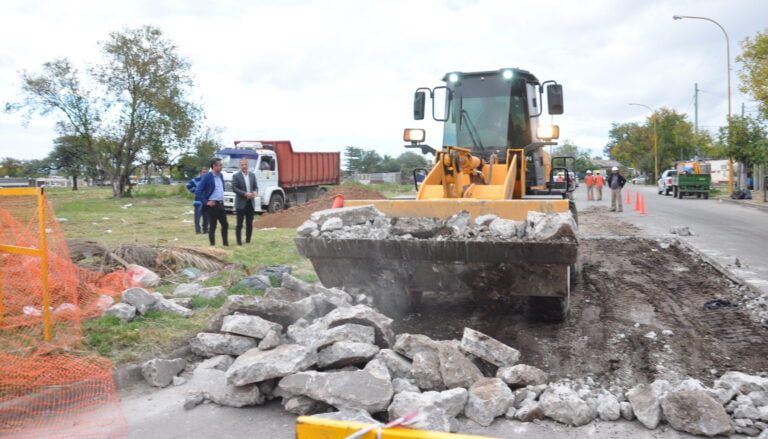 Continúan los trabajos de bacheo en distintos puntos de la ciudad