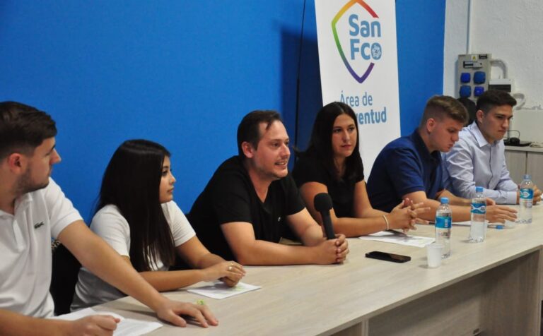 El municipio presentó el Área de la Juventud