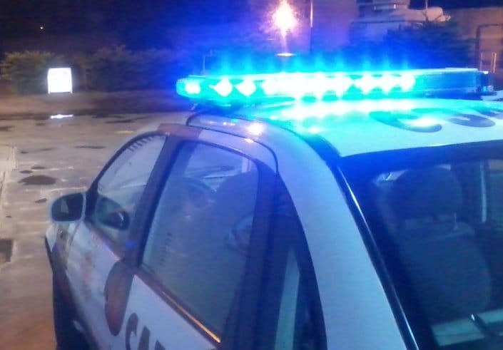 Fue sorprendido en su campo por dos hombres que le robaron