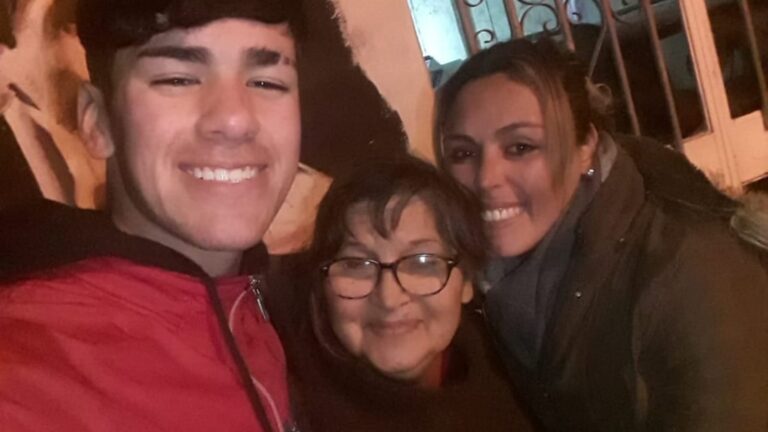 Una paramédica local le salvó la vida a un futbolista de la Liga Juvenil