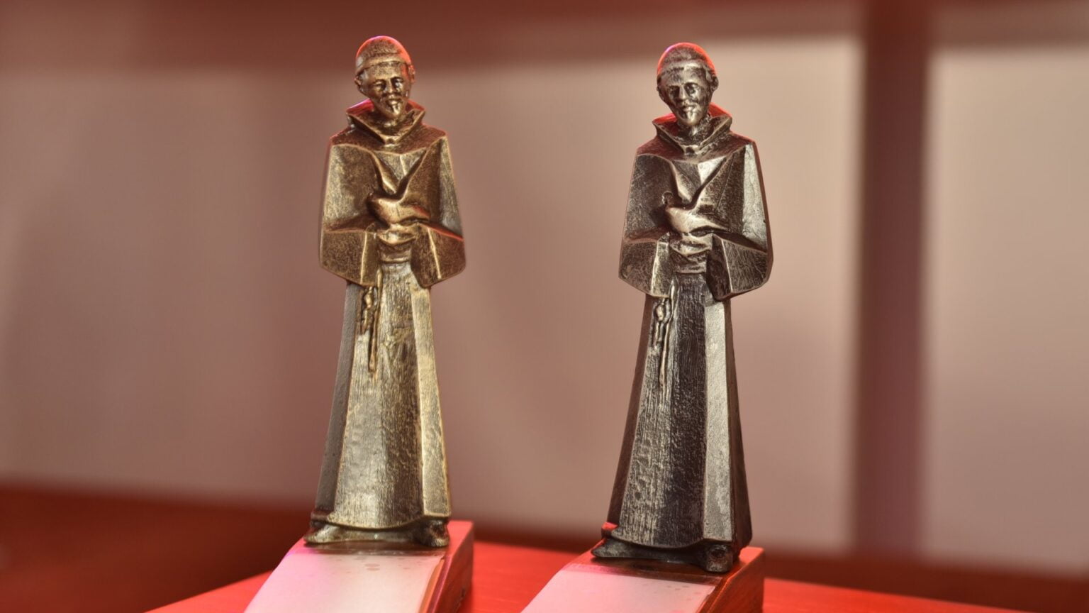 Estatuillas (1)