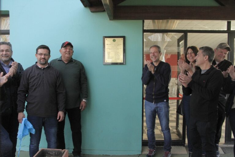 Tras una espera de 70 años, el Club de Cazadores cuenta con el servicio de agua potable