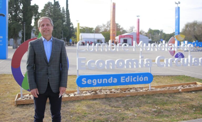 Bernarte participó de la segunda edición de la Cumbre Mundial de Economía Circular