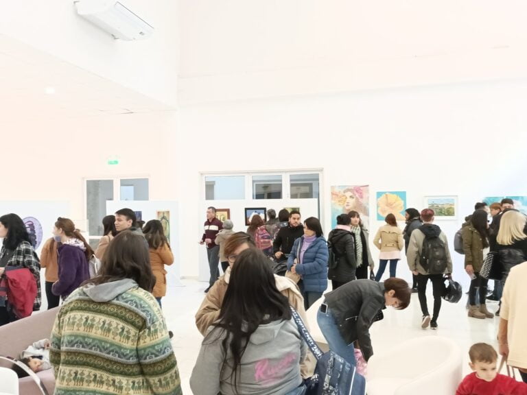 «Mujeres en todos lados» ya se exhibe en el Centro Cultural San Francisco