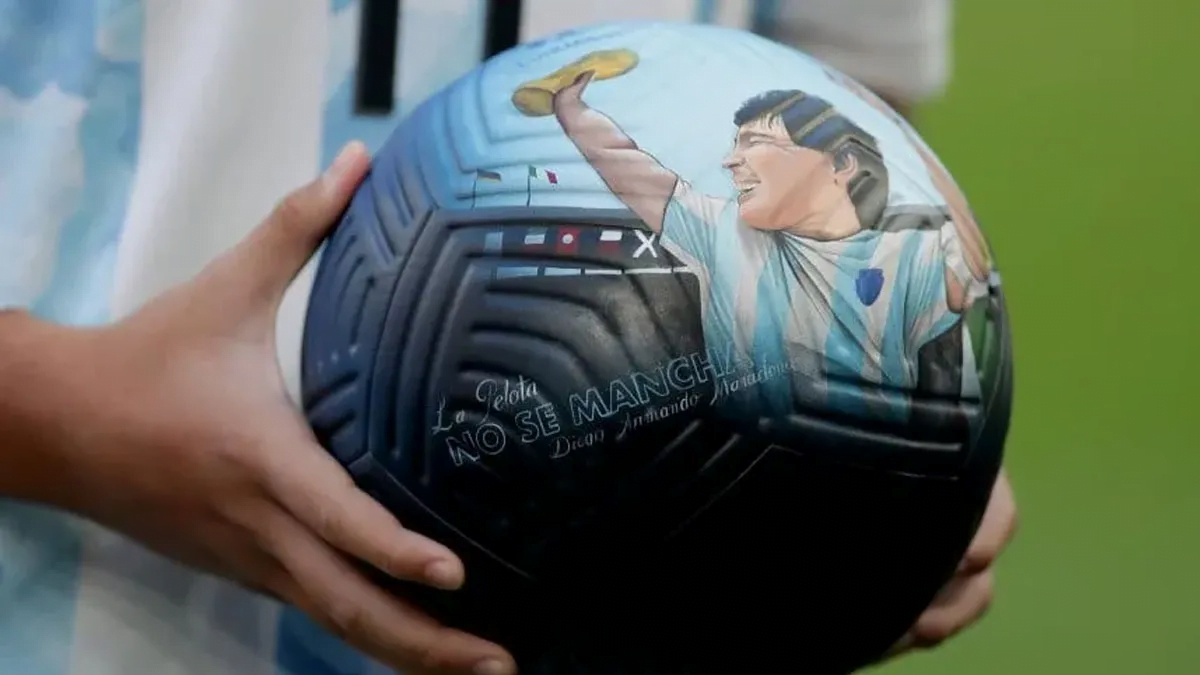 Pelota maradona