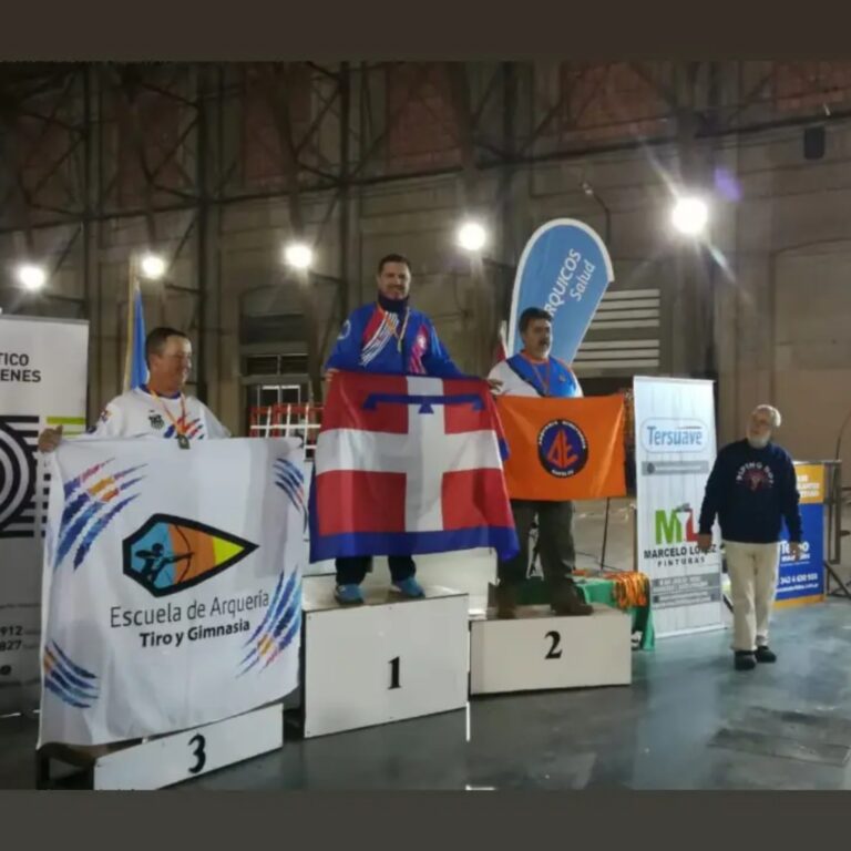 La escuela de Arqueria AFP se vistió de oro