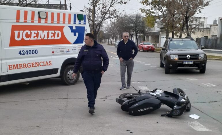 Accidente de tránsito en Alberdi y Juan de Garay