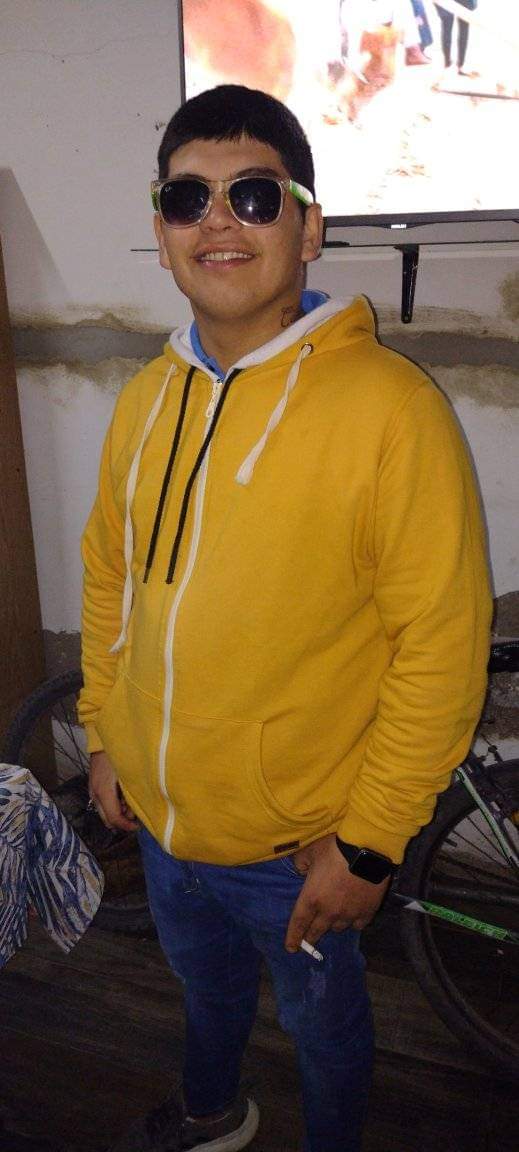 Mateo Gallegos (20 años)