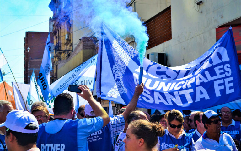 Municipales de Santa Fe realizarán un paro de 72 horas