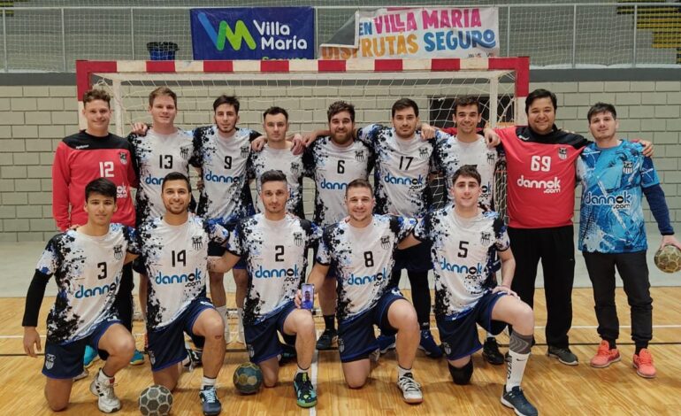  Tiro y Gimnasia levanto la copa del Torneo Amateur de Handball
