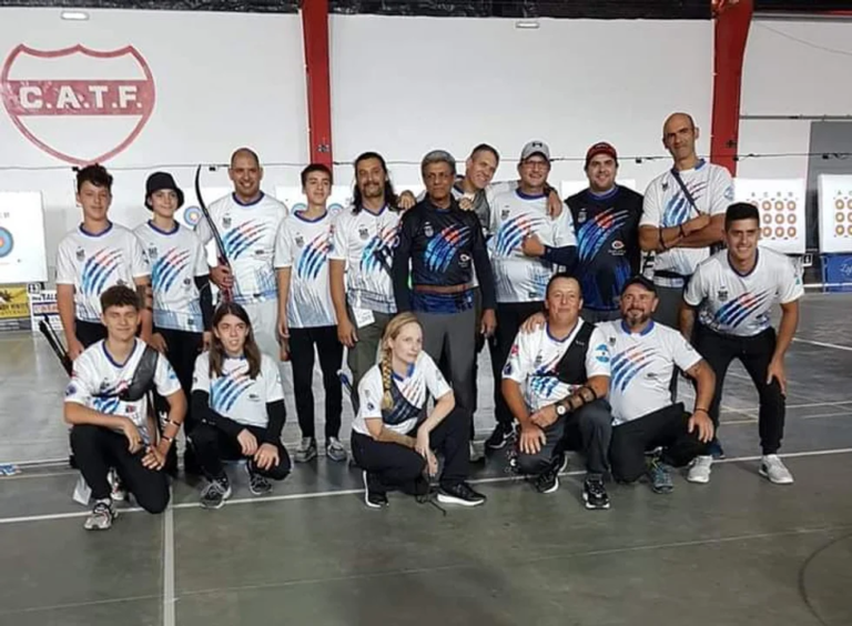 Excelente participación en la Copa Postal Argentina para «Tiro y Gimnasia» en tiro con arco