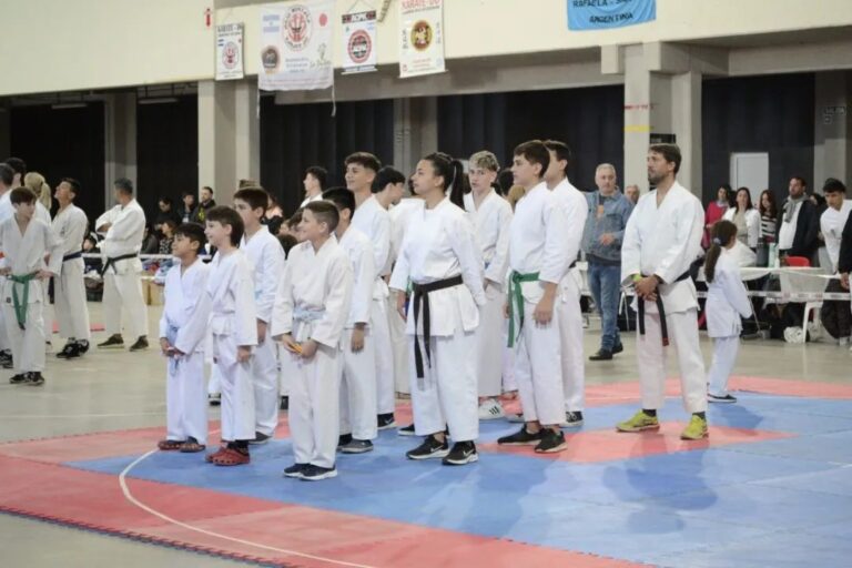 El Superdomo recibió al Nacional de Karate