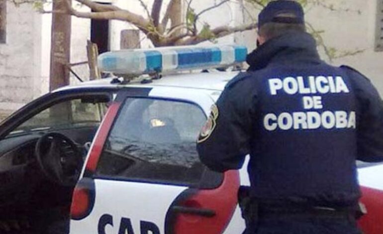  Una mujer fue detenida por agredir a su pareja con un cuchillo