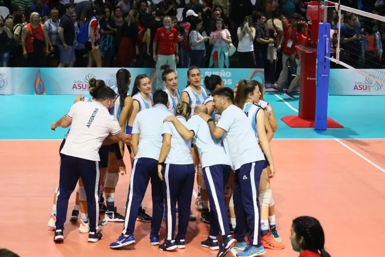 Gonzales se quedó con la medalla de plata junto a Las Panteras