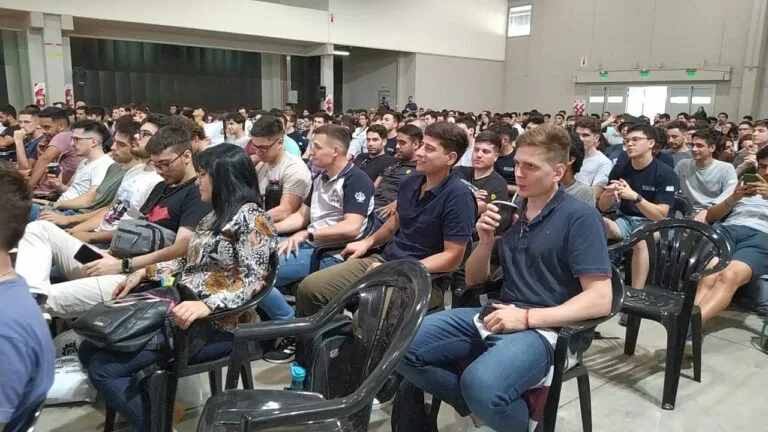 Arrancó el tercer Congreso Nacional de Estudiantes de Ingeniería Electromecánica